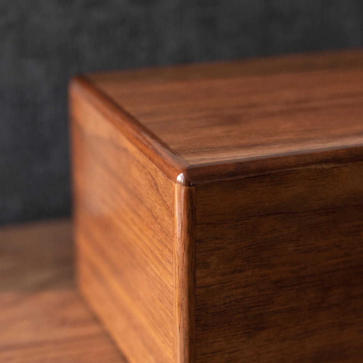 Cherish III Adult Urn Chest - close-up detail