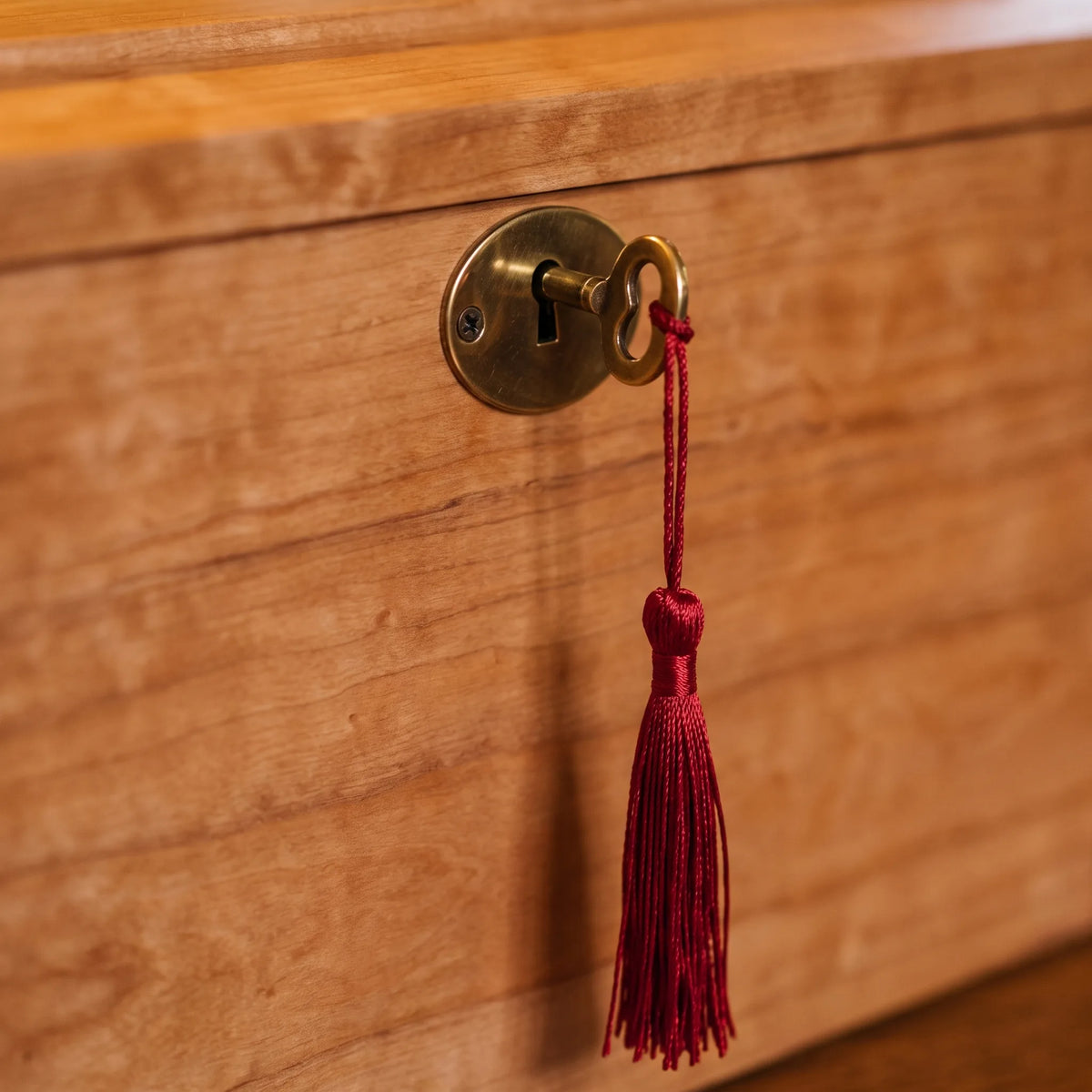 Radiance II Cherry Urn Chest - second close-up detail
